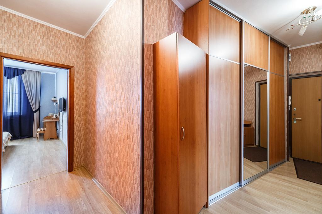 Apartment Domashny Uyut Na Belinskogo 41 Luxe Ekaterinburg Luaran gambar