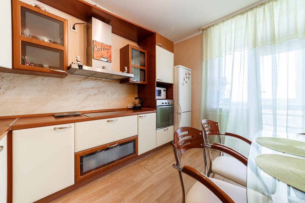 Apartment Domashny Uyut Na Belinskogo 41 Luxe Ekaterinburg Luaran gambar